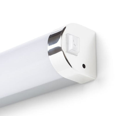 Candeeiro sob armário com interruptor