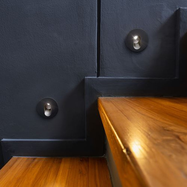 Focos embutidos na parede