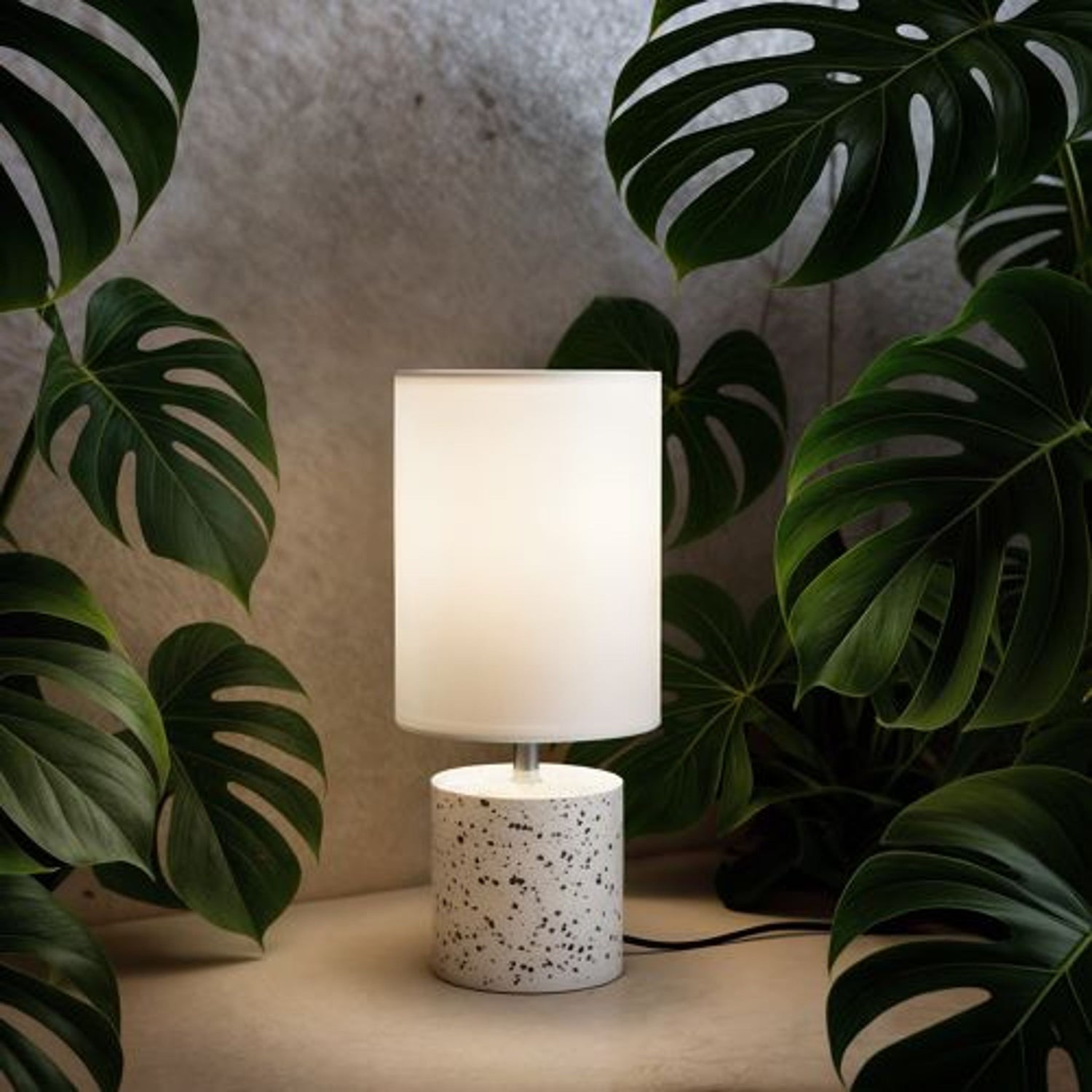 Candeeiro de mesa de sala