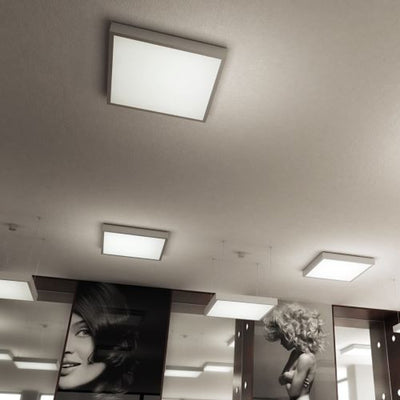 Candeeiros de teto de corredor